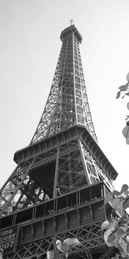 Image of Eiffel Tower 2